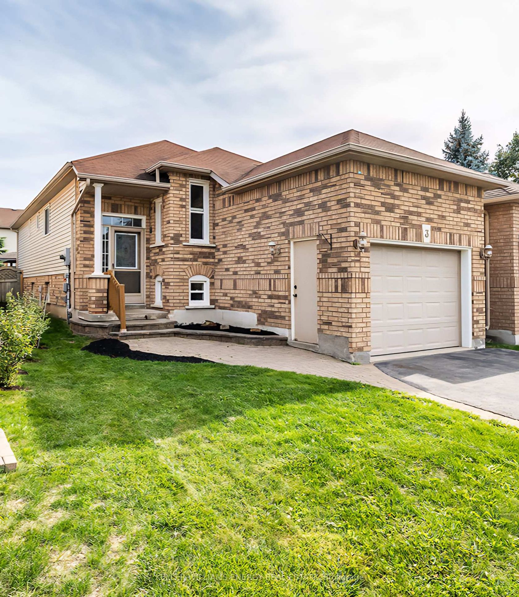 3 Willey Drive, Bowmanville, Clarington 