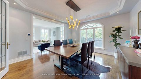 Photo 12 at 2 Gordon Road, Windfields, Toronto