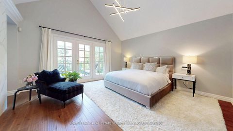 Photo 16 at 2 Gordon Road, Windfields, Toronto