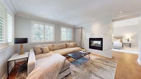 Photo 17 at 2 Gordon Road, Windfields, Toronto