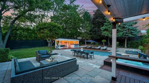 Photo 43 at 2 Gordon Road, Windfields, Toronto