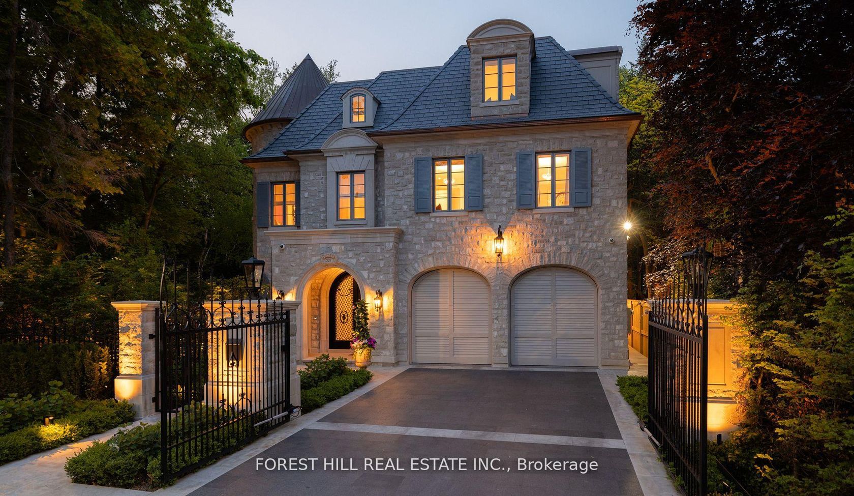 221 Forest Hill Road, Forest Hill South, Toronto 