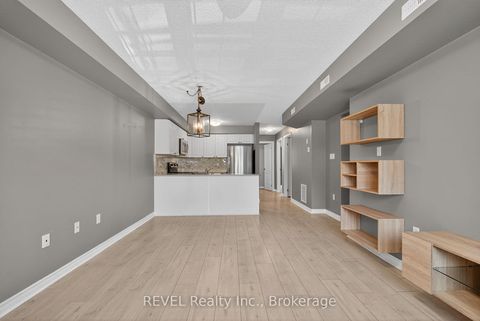 Photo 6 at 11 - 53 Ferndale Drive S, Ardagh, Barrie Photo 6 at 11 - 53 Ferndale Drive S, Ardagh, Barrie