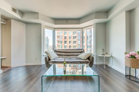Photo 12 at 2213 - 155 Yorkville Avenue, Annex, Toronto
