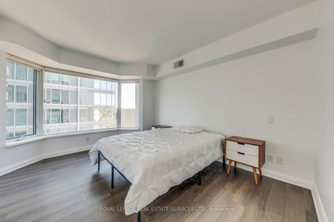 Photo 18 at 2213 - 155 Yorkville Avenue, Annex, Toronto