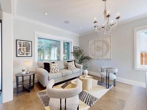 Photo 1 at 116 Pinegrove Avenue, Cliffside, Toronto