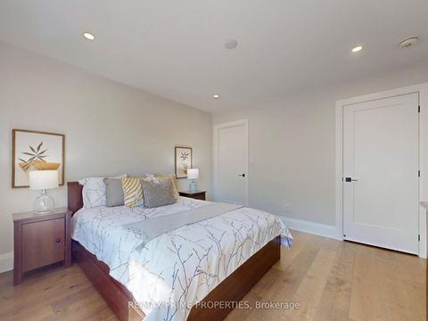 Photo 14 at 116 Pinegrove Avenue, Cliffside, Toronto