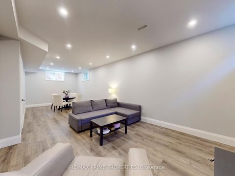 Photo 23 at 116 Pinegrove Avenue, Cliffside, Toronto