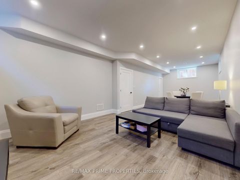 Photo 24 at 116 Pinegrove Avenue, Cliffside, Toronto