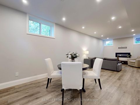 Photo 25 at 116 Pinegrove Avenue, Cliffside, Toronto