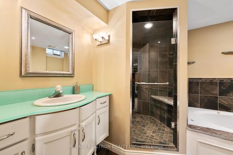 Photo 26 at 499 Silken Laumann Drive, Wyndham, Newmarket