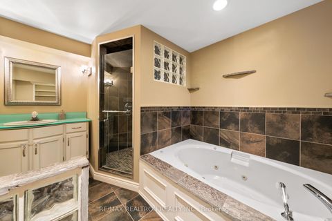 Photo 27 at 499 Silken Laumann Drive, Wyndham, Newmarket Photo 27 at 499 Silken Laumann Drive, Wyndham, Newmarket