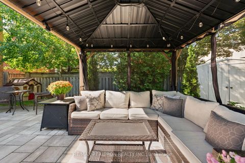 Photo 30 at 499 Silken Laumann Drive, Wyndham, Newmarket Photo 30 at 499 Silken Laumann Drive, Wyndham, Newmarket