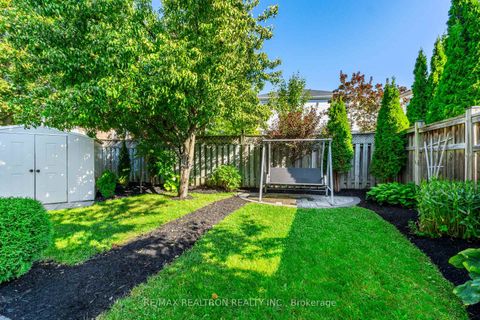 Photo 32 at 499 Silken Laumann Drive, Wyndham, Newmarket Photo 32 at 499 Silken Laumann Drive, Wyndham, Newmarket