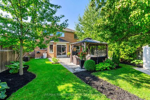 Photo 33 at 499 Silken Laumann Drive, Wyndham, Newmarket