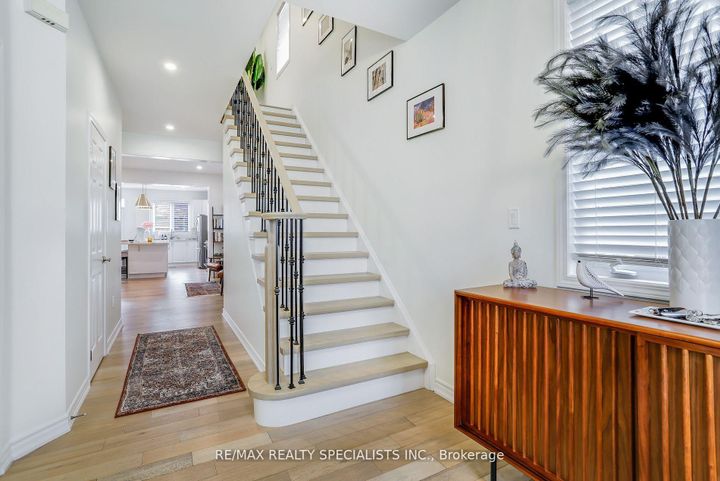 Photo 2 at 918 Savoline Boulevard, HA Harrison, Milton