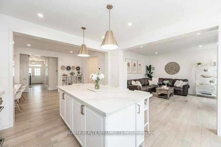 Photo 4 at 918 Savoline Boulevard, HA Harrison, Milton