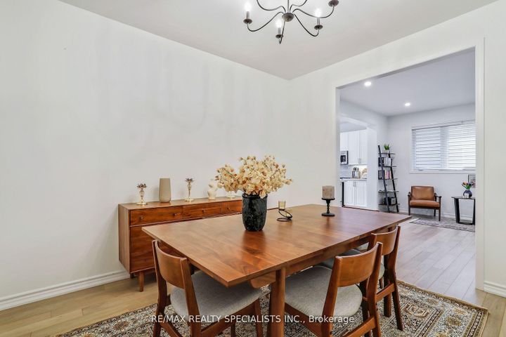 Photo 6 at 918 Savoline Boulevard, HA Harrison, Milton