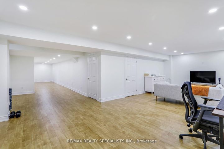 Photo 15 at 918 Savoline Boulevard, HA Harrison, Milton