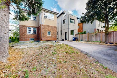 Photo 13 at 99 Glenrose Avenue, Moore Park, Toronto
