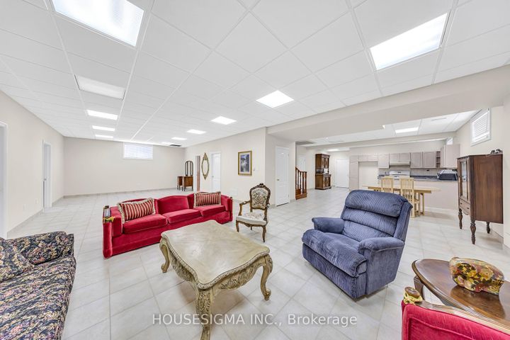 Photo 31 at 38 Pairash Avenue, Mill Pond, Richmond Hill