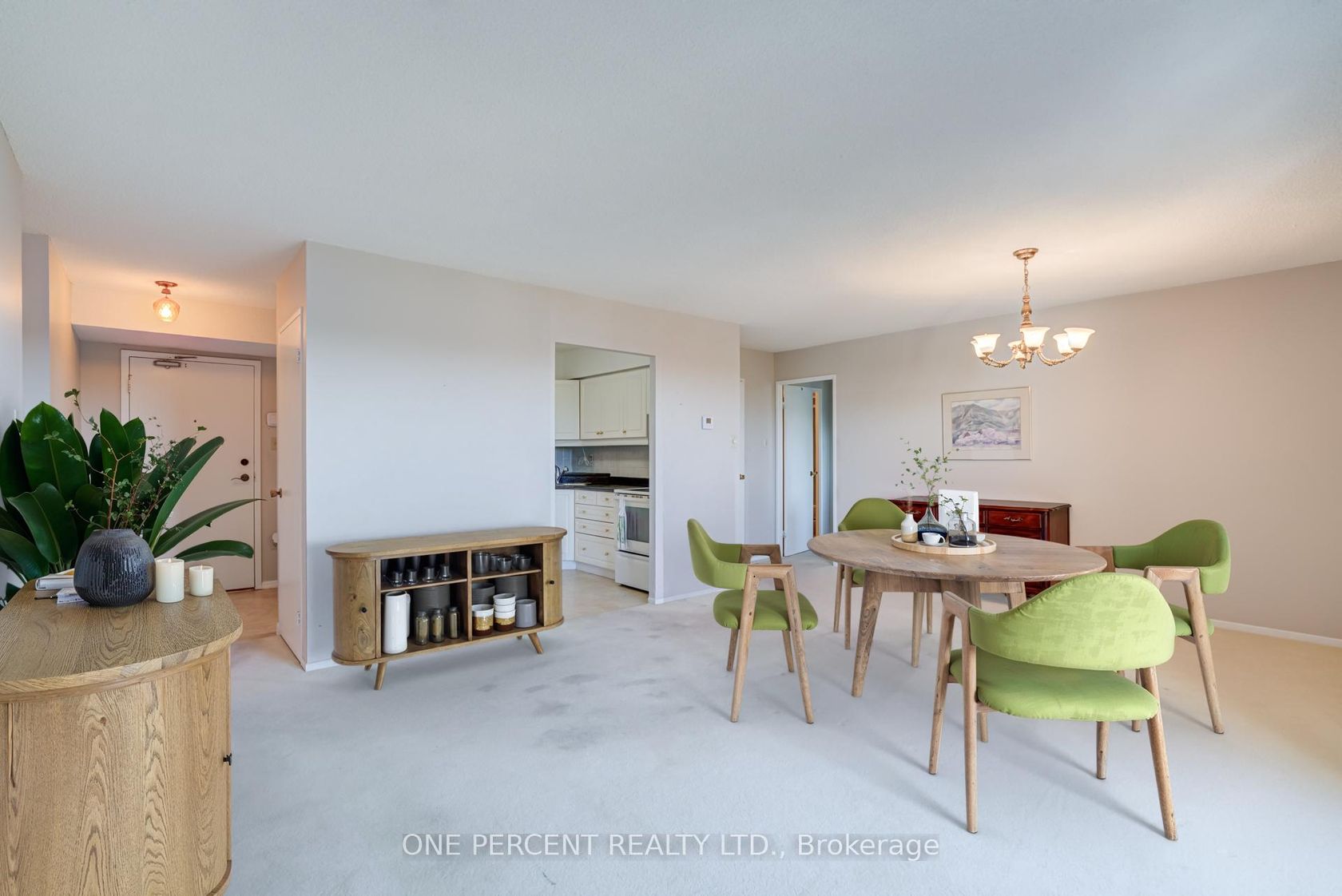 705 - 20 William Roe Boulevard, Central Newmarket, Newmarket photo 6