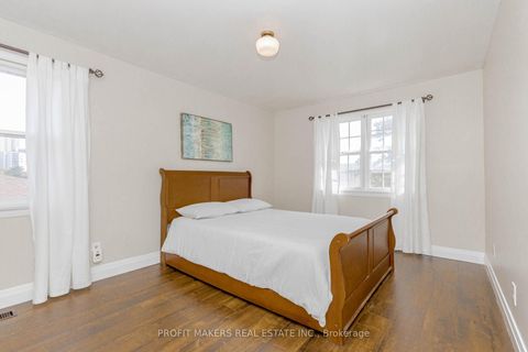 Photo 16 at 27 Forge Drive, Black Creek, Toronto