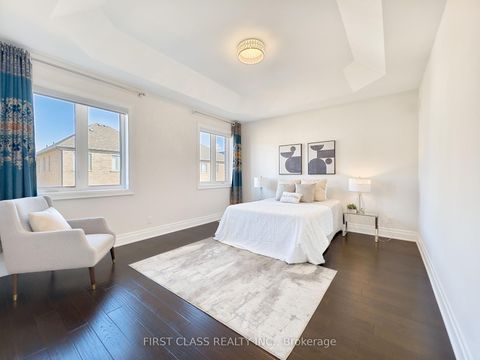 Photo 15 at 21 Rhine River Street, Jefferson, Richmond Hill