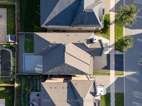 Photo 34 at 21 Rhine River Street, Jefferson, Richmond Hill