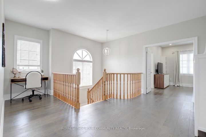 Photo 29 at 2 Aegis Drive, Patterson, Vaughan