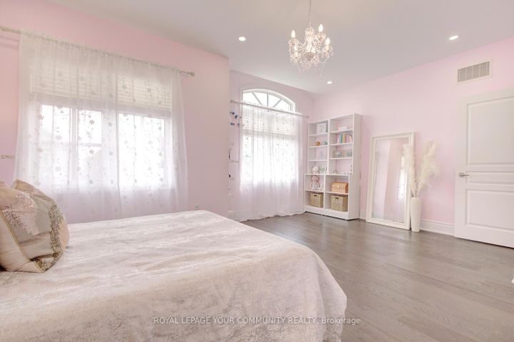 Photo 35 at 2 Aegis Drive, Patterson, Vaughan