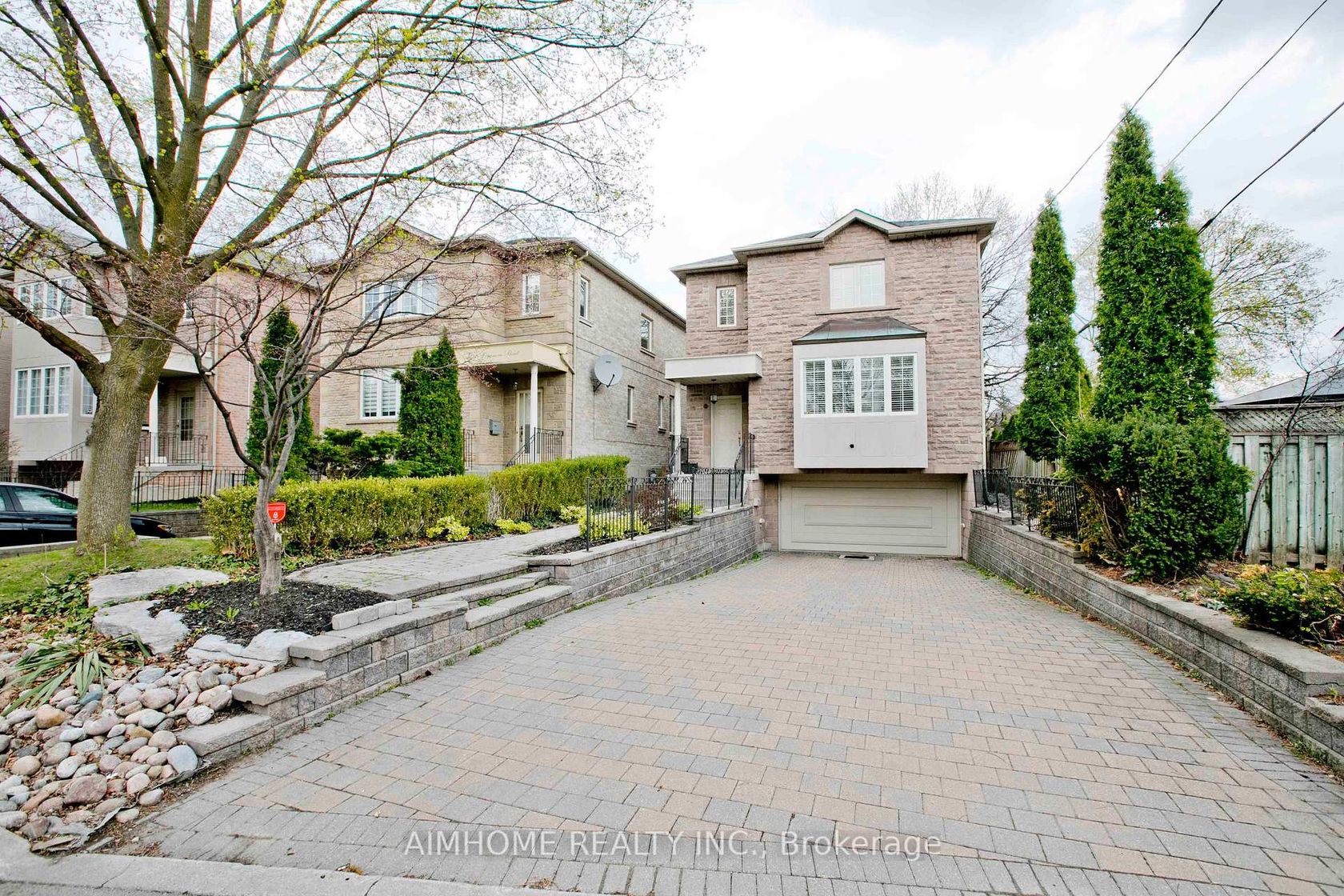 401 Longmore Street, Willowdale East, Toronto 