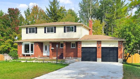 Photo 1 at 20573 Yonge Street, Holland Landing, East Gwillimbury