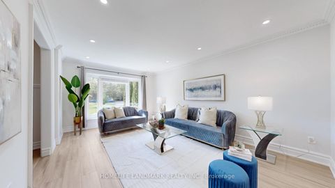 Photo 4 at 20573 Yonge Street, Holland Landing, East Gwillimbury