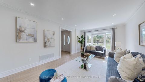 Photo 5 at 20573 Yonge Street, Holland Landing, East Gwillimbury