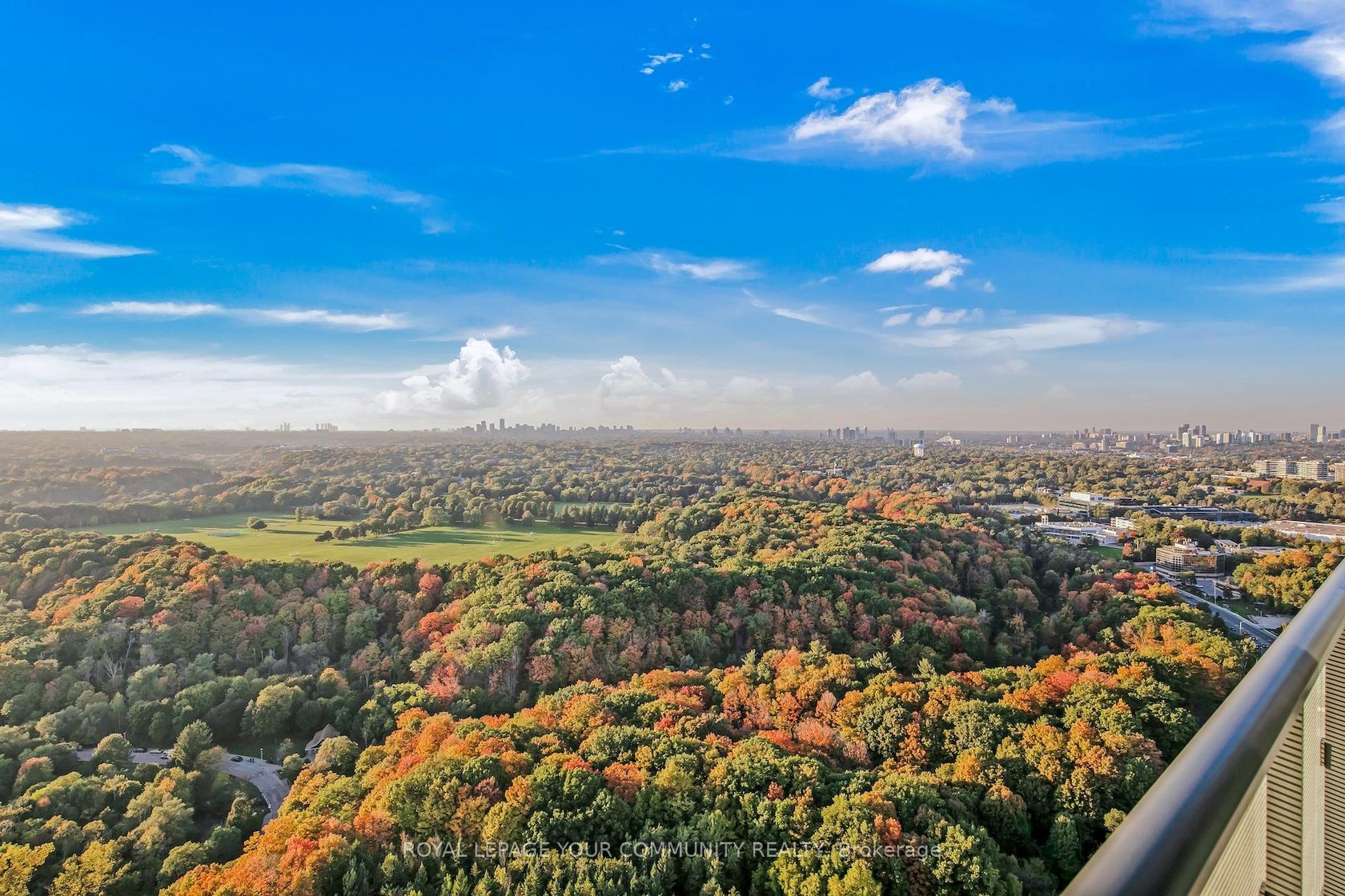 3303 - 10 Inn On The Park Drive, Don Mills, Toronto 