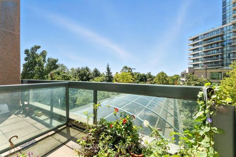 Photo 10 at 308 - 23 Lorraine Drive, Willowdale West, Toronto