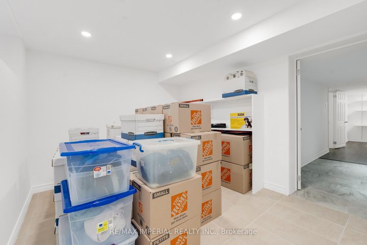 Photo 44 at 263 Upper Highland Crescent, Windfields, Toronto
