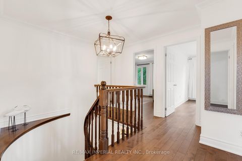 Photo 28 at 263 Upper Highland Crescent, Windfields, Toronto