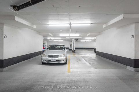 Photo 27 at 708 - 9225 Jane Street, Maple, Vaughan