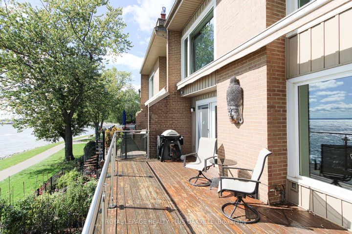 Photo 21 at 2060 WATER'S EDGE Drive, BR Bronte, Oakville