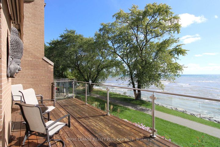 Photo 22 at 2060 WATER'S EDGE Drive, BR Bronte, Oakville