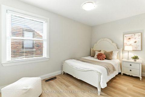 Photo 18 at 39 Southway Drive, Bowmanville, Clarington