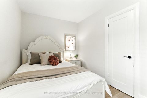 Photo 19 at 39 Southway Drive, Bowmanville, Clarington