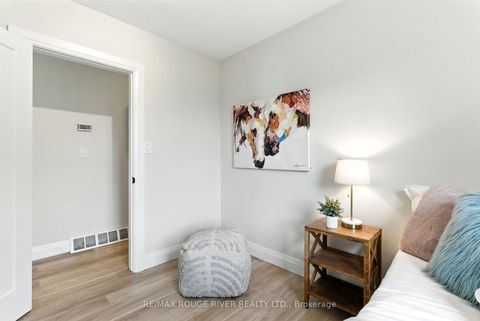 Photo 24 at 39 Southway Drive, Bowmanville, Clarington