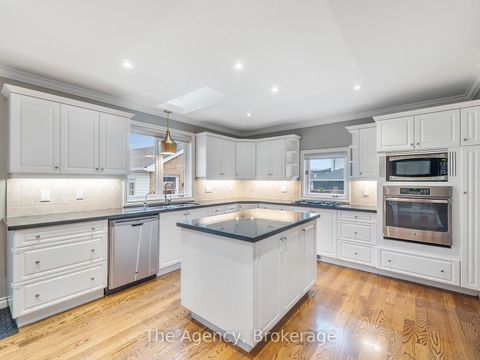 Photo 13 at 253 Margaret Drive, CO Central, Oakville