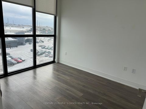 Photo 6 at 526 - 2908 Highway 7 Road, Concord, Vaughan Photo 6 at 526 - 2908 Highway 7 Road, Concord, Vaughan