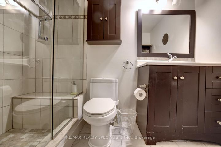 Photo 22 at 64 - 3125 Fifth Line W, Erin Mills, Mississauga