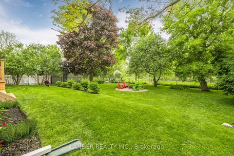 Photo 35 at 36 King Street, Mt Albert, East Gwillimbury