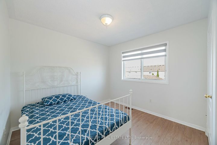 Photo 14 at 5953 Tenth Line W, Churchill Meadows, Mississauga